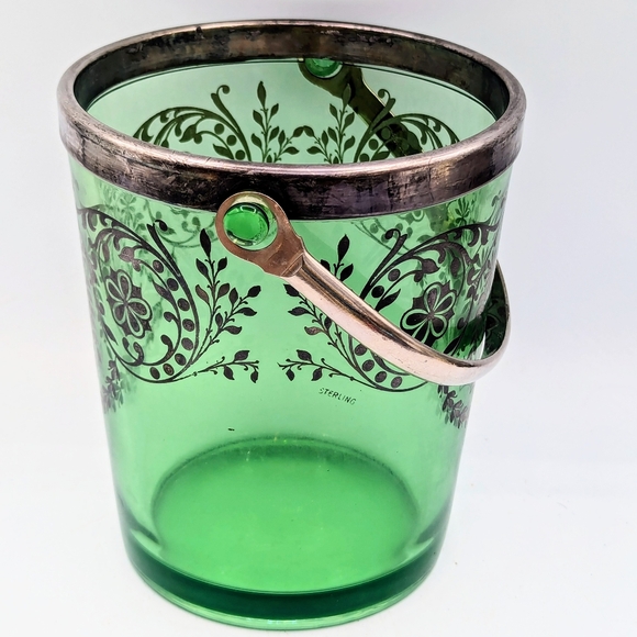 GLOWS!!! Vintage green uranium glass ice bucket with silver overlay - Picture 2 of 8